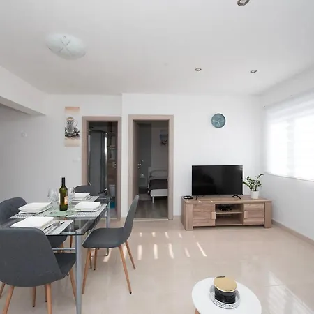 M&m Apartament *